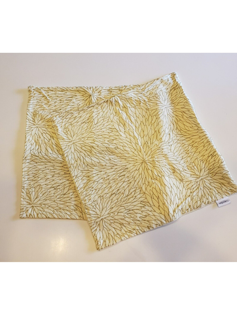 Calvin Klein Throw Pillow Covers QTY 2 Pale Yellow Gold Metallic Thread Flowers